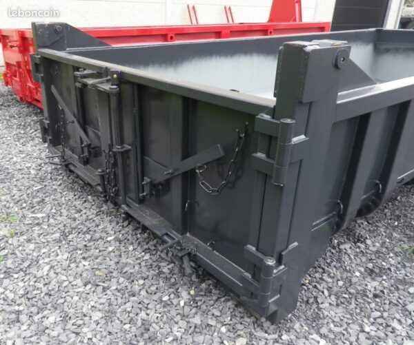 Benne TP ampliroll 10m3 long 5m50 avec 2 trappes